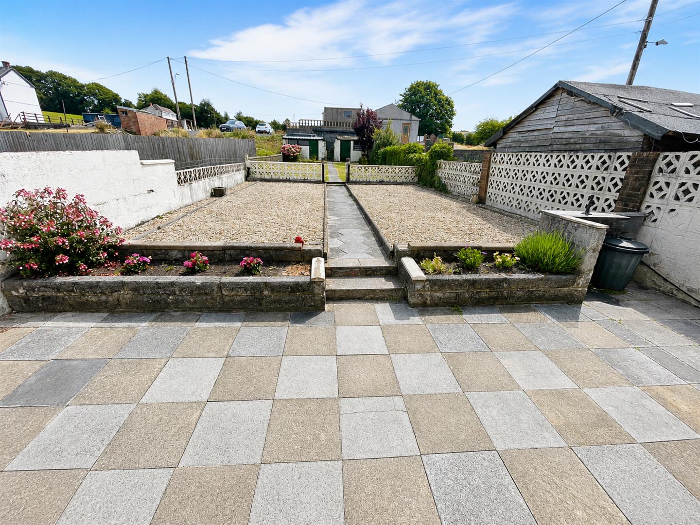 Tyn Y Bonau Road, Pontarddulais, Swansea, SA4 8RZ